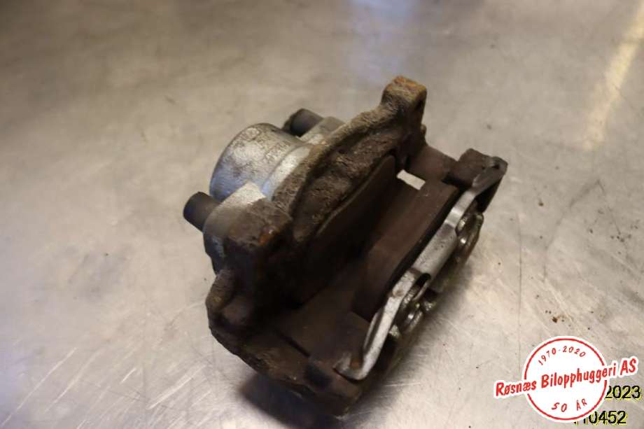 Bremsecaliper høyre foran til Volvo V70 2007-2013 (Type III, Fase 1)  (VOLVO|)