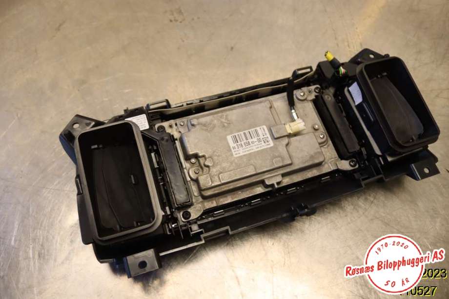 Instrument kjørecomputer til Peugeot Expert 2016-->> (Type III)  (PEUGEOT|9831665880-00|)