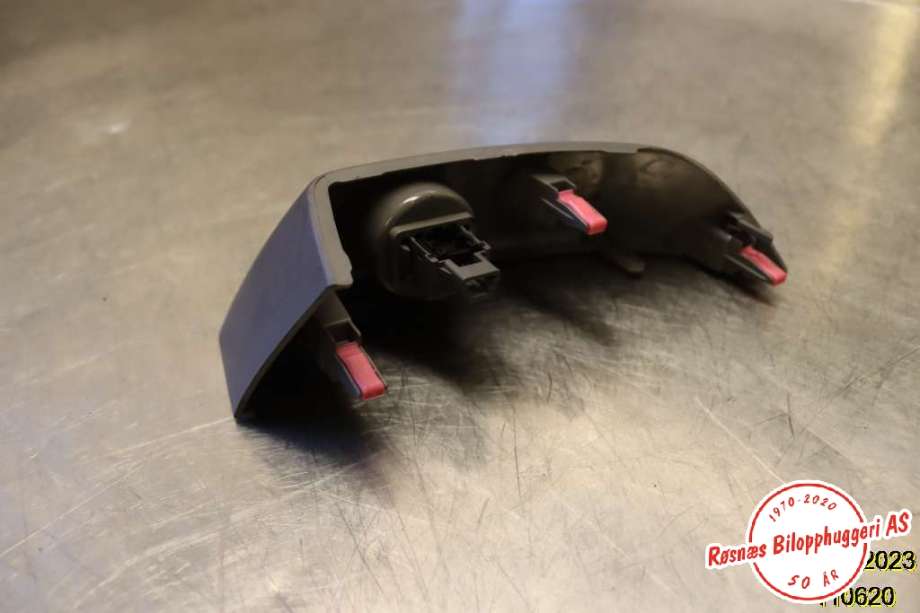 Bryter nødblink til Toyota RAV4 2006-2009 (Type III, Fase 1)  (TOYOTA|)