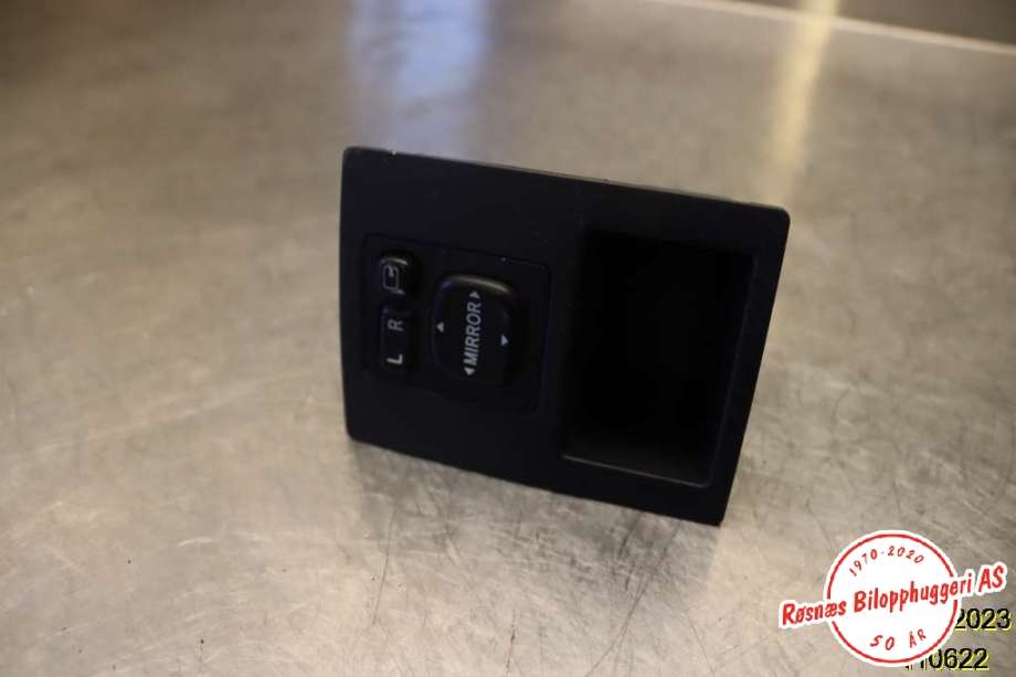 Bryter diverse til Toyota RAV4, 2006-2009 (Type III, Fase 1) (TOYOTA|)