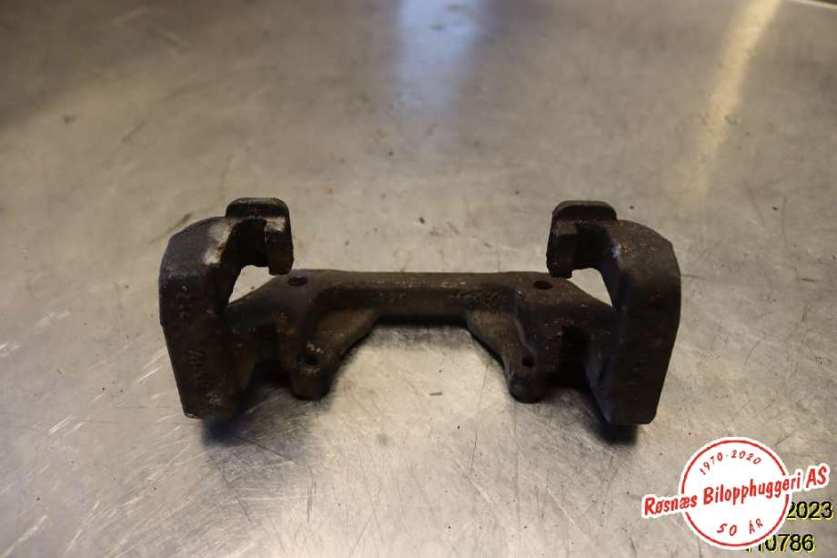 Bremsecaliper brakett til BMW 3-Serie, 2012-2018 (F30/F31/F34) (F30/F31/F34) (BMW|)
