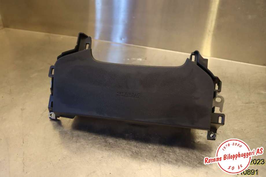 Airbag kne til Toyota C-HR, 2016-->>  (TOYOTA|2J146417M3V)