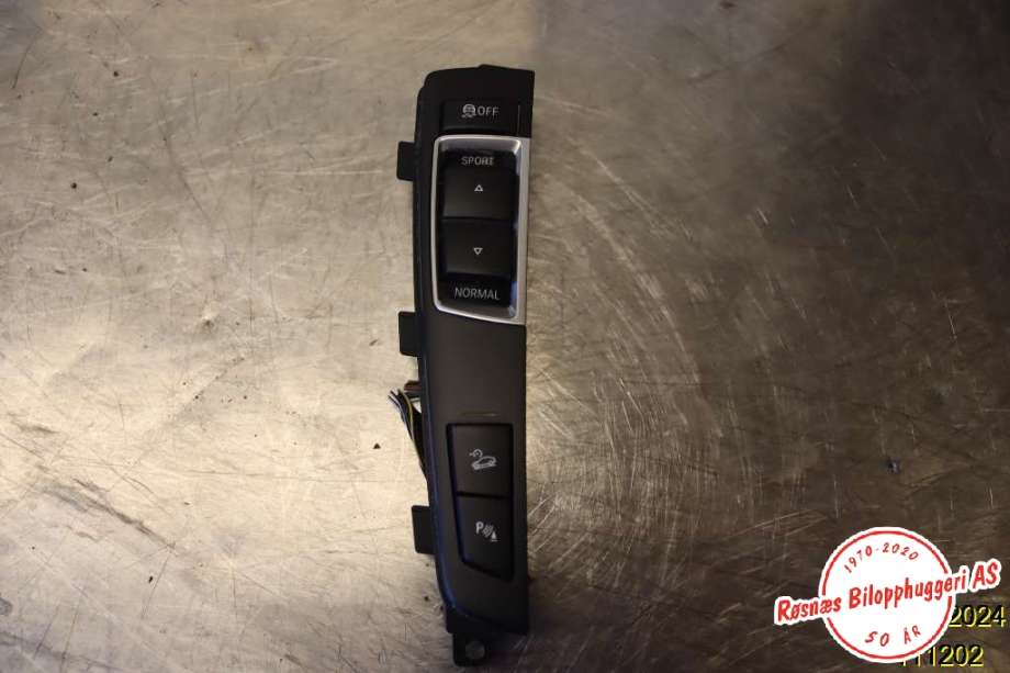 Bryter Antispinn til BMW X3, 2010-2017 (F25) (F25) (BMW|9202939/02)