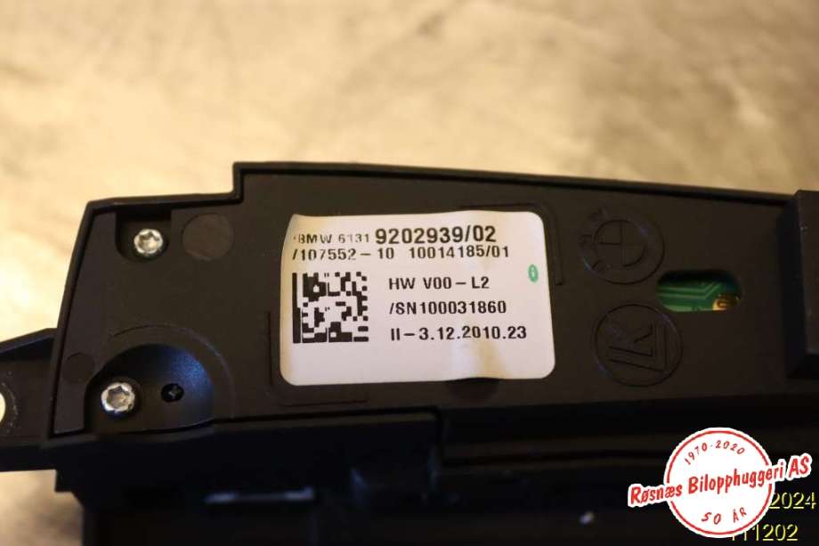 Bryter Antispinn til BMW X3 2010-2017 (F25) (F25) (BMW|9202939/02|)