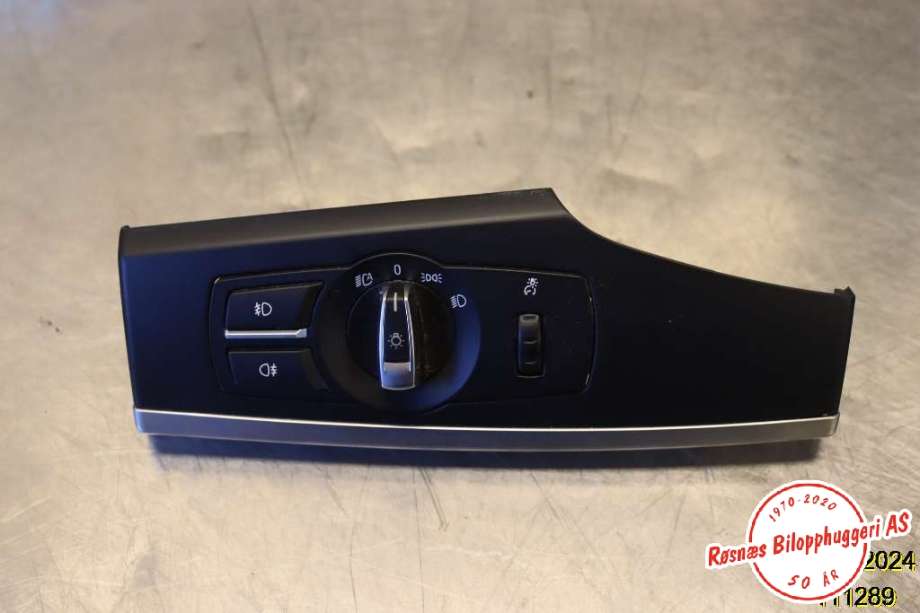 Bryter lys til BMW X3, 2010-2017 (F25) (F25) (BMW|9192744 04)