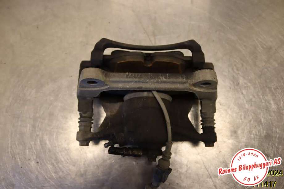 Bremsecaliper høyre foran til VW Tiguan 2016-2020 (Type II, Fase 1)  (VOLKSWAGEN|8V0 615 124 D|)