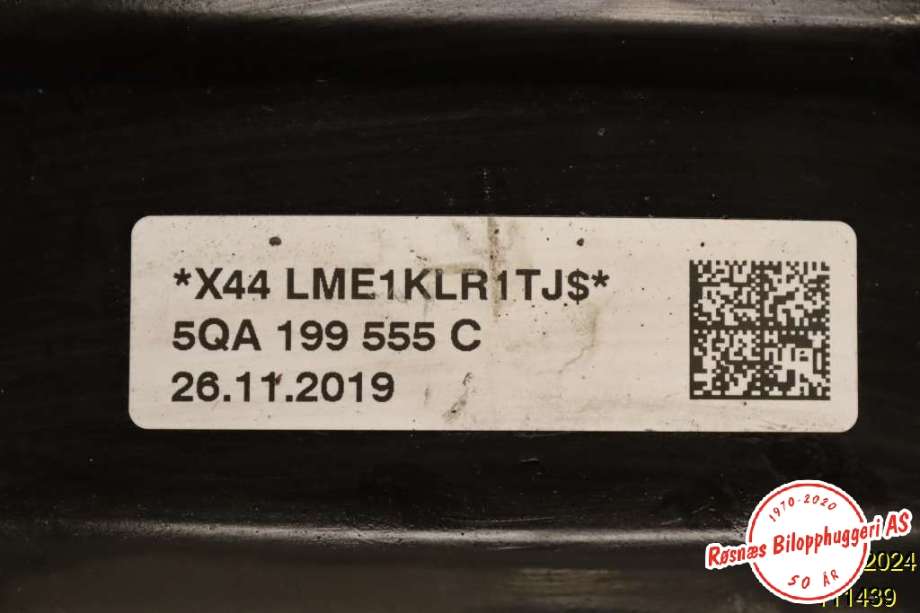Girkassefeste til VW Tiguan 2016-2020 (Type II, Fase 1) (VOLKSWAGEN|5QA 199 555 C|)