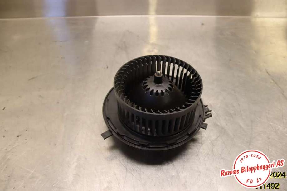 Varmeapparat motor til VW Tiguan, 2016-2020 (Type II, Fase 1)  (VOLKSWAGEN|* 3Q1 819 021)