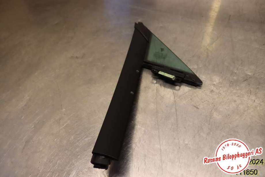 Diverse deler til Tesla Model S 2013-2016 (Fase 1)  (TESLA|43R-001074|)