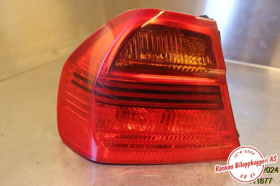 Baklykt venstre til BMW 3-Serie 2005-2011 (E90/E91/E92/E93) (E90/E91/E92/E93) (BMW|63 21 6 937 457|)