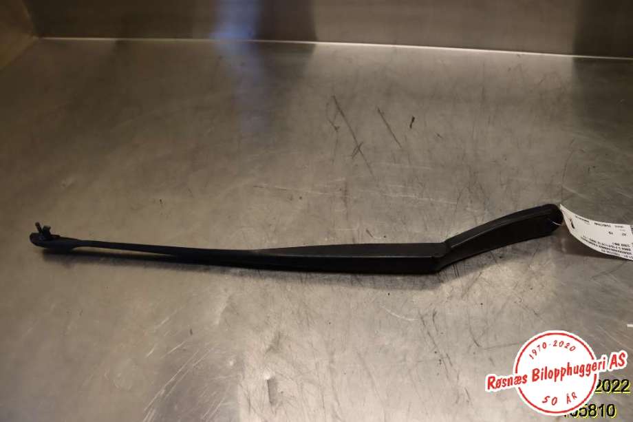 Viskerarmer frontrute til BMW 5-Serie, 2010-2017 (F10/F11) (F10/F11) (BMW|61.61-7203156 03)