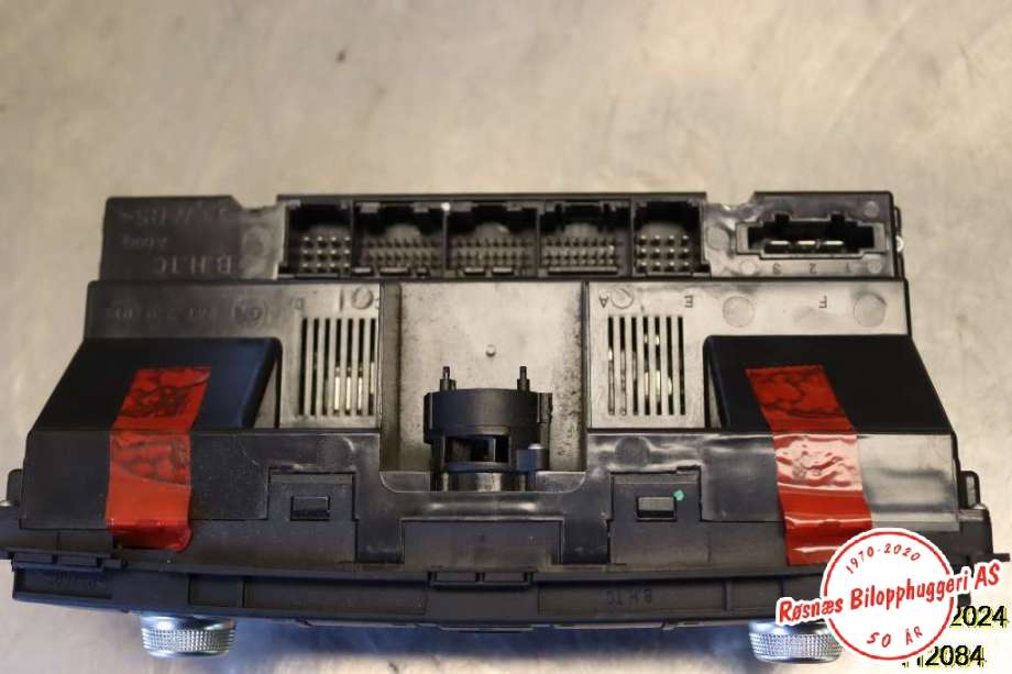 Varmeapparat betjening til Audi A8 2003-2010 (Type II) (AUDI|4E0 820 043 G|)