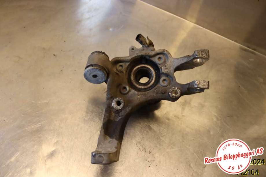 Hjulspindel høyre bak til Audi A8 2003-2010 (Type II)  (AUDI|4E0 505 436 C|)