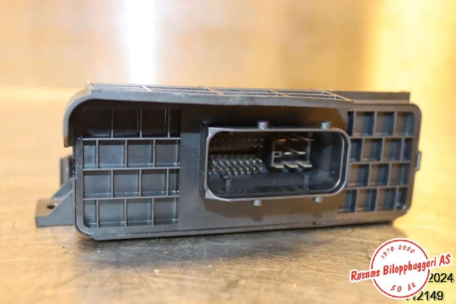 Styreenhet diverse til Audi A8 2003-2010 (Type II)  (AUDI|4E0 907 280 A|)
