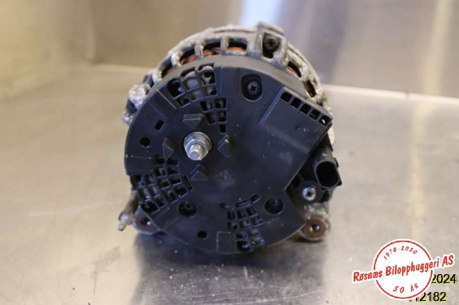 Dynamo til VW Passat 2011-2015 (B7) (B7) (VOLKSWAGEN|03L903023B|)