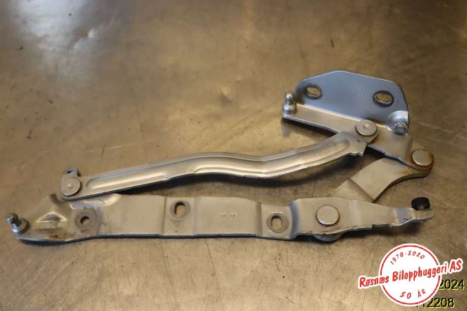 Hengsler til Audi A8, 2003-2010 (Type II) (AUDI|4E0 827 300 H)