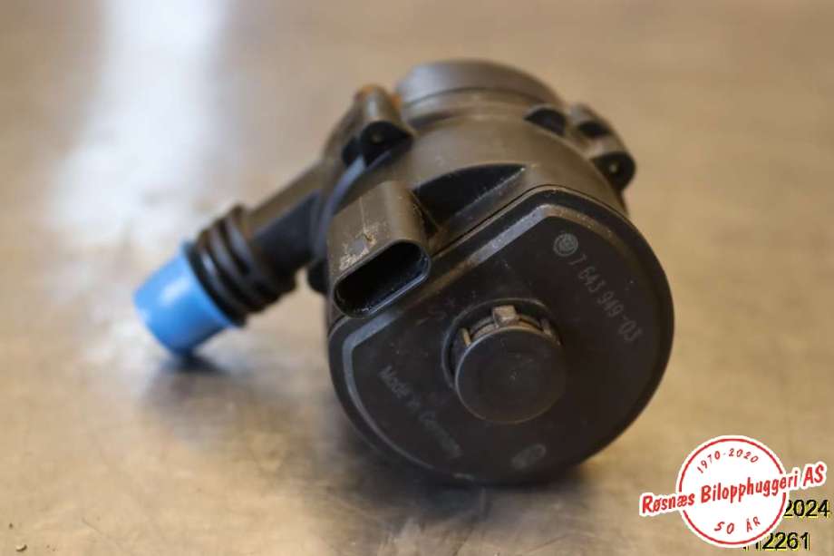 Vannpumpe til BMW 2-Serie 2014-2021 (F22/F23) (F22/F23) (BMW|11 51 8 679 885|)