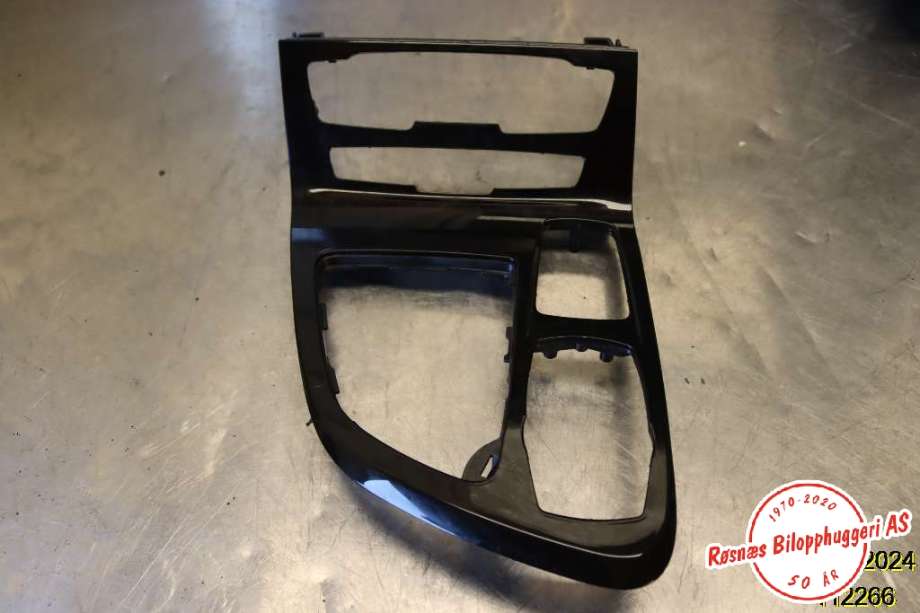 Diverse deler til BMW 2-Serie, 2014-2021 (F22/F23) (F22/F23) (BMW|51 16 9 287 611)