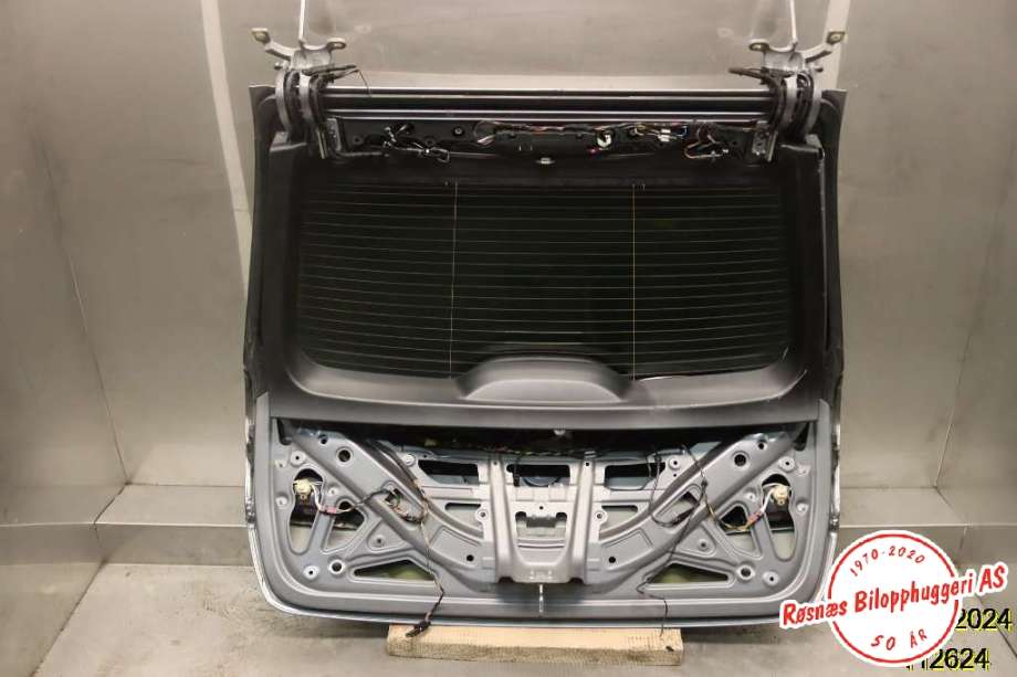 Bakluke til BMW 5-Serie 2010-2017 (F10/F11) (F10/F11) (BMW|41 62 7 265 999|)