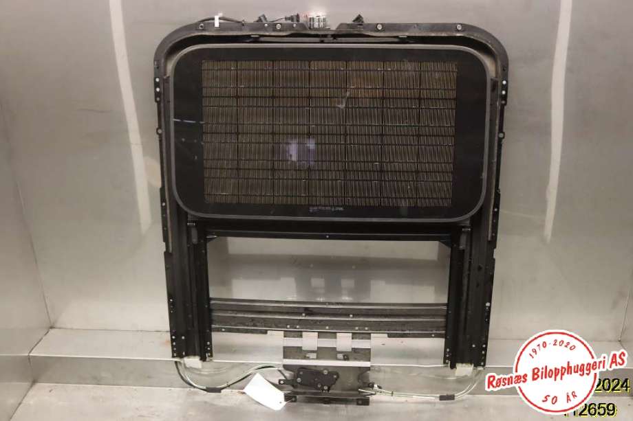 Takluke til Audi A8, 2003-2010 (Type II) (AUDI|4E0 877 071 D)