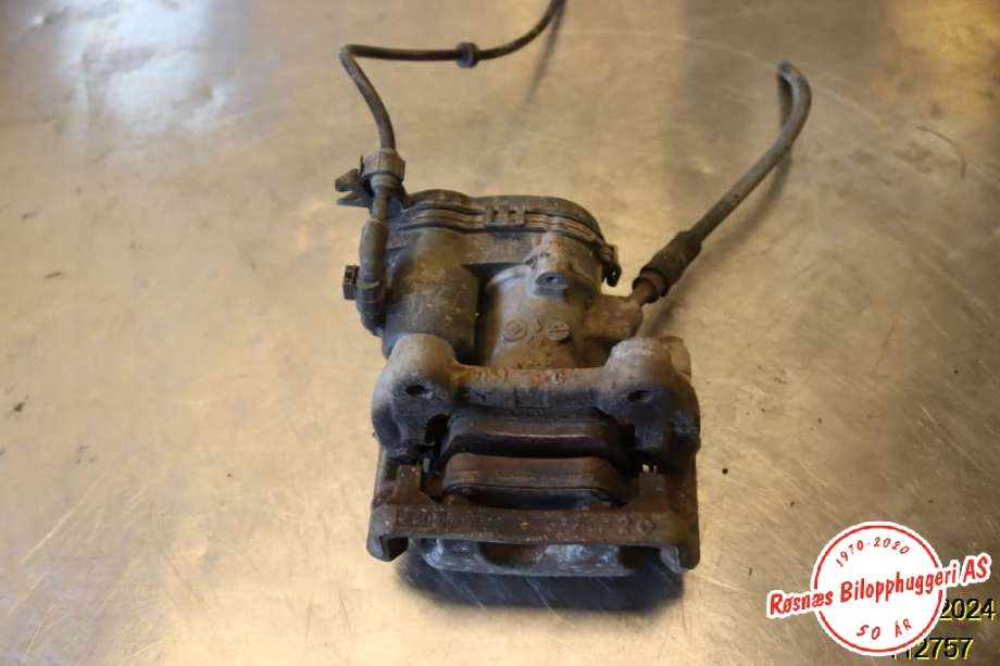 Bremsecaliper høyre bak til Mercedes A-Klasse 2012-2018 (W176) (W176) (MERCEDES|A 000 423 24 81|)