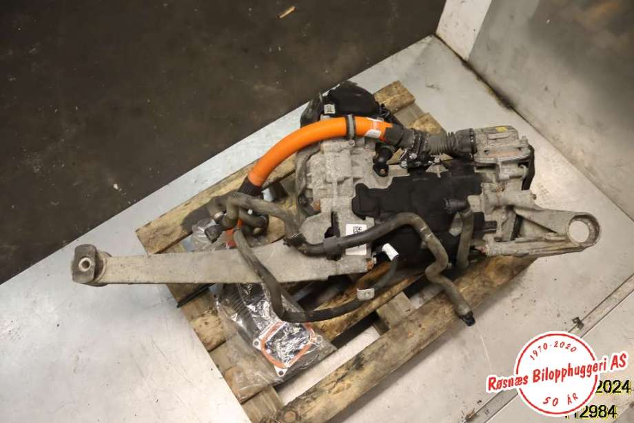 Motor elbil bak til BMW 2-Serie 2014-2021 (F22/F23) (F22/F23) (BMW|12 35 4 A11 D13|)