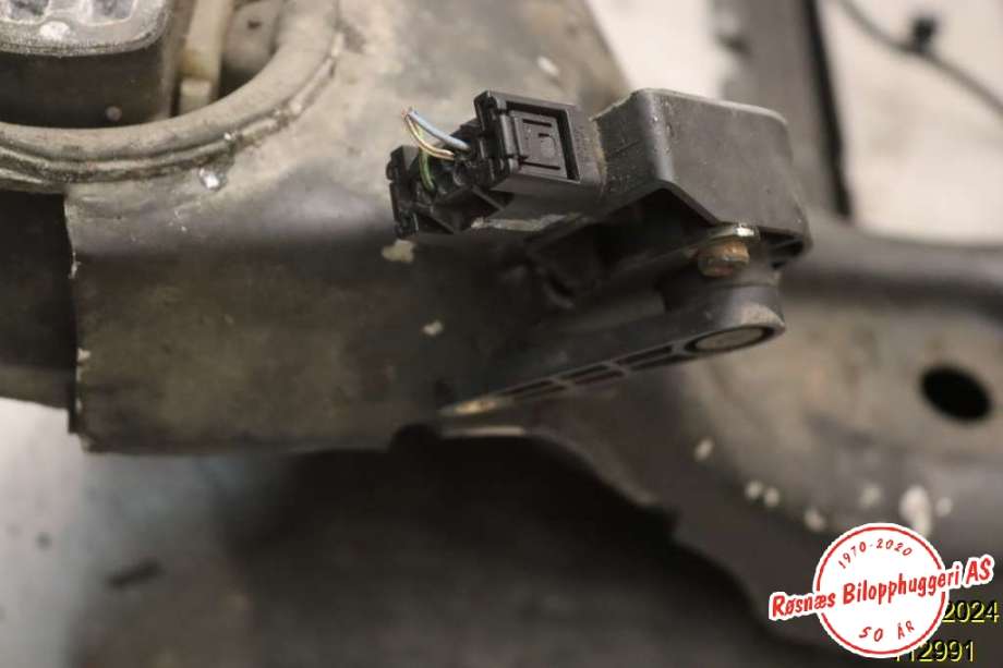 Travers foran hoved til Audi A8 2003-2010 (Type II)  (AUDI|)
