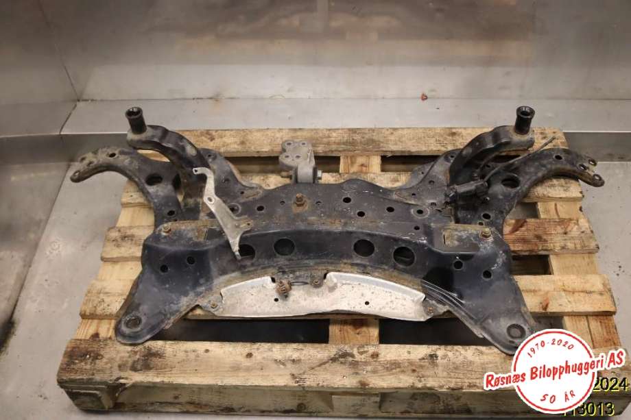 Travers foran hoved til Toyota Prius, 2016-2023 (Type IV) (combi) (combi) (TOYOTA|)
