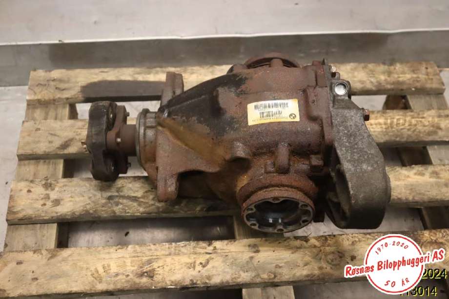 Kardang klokke bak til BMW X1 2009-2015 (E84) (E84) (BMW|33 10 7 592 939|)