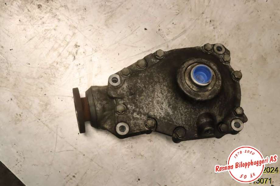 Kardang til BMW 5-Serie 2010-2017 (F10/F11) (F10/F11) (BMW|31 50 7 584 518|)