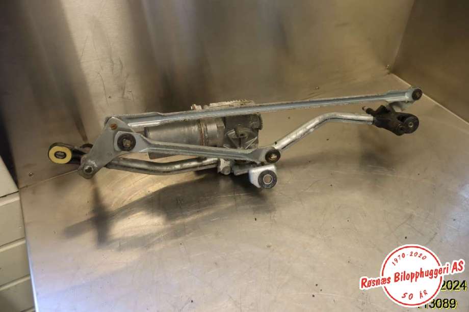 Viskermotor frontrute til Audi A5 2007-2016 (Type I)  (AUDI|8T1 955 023 E|)