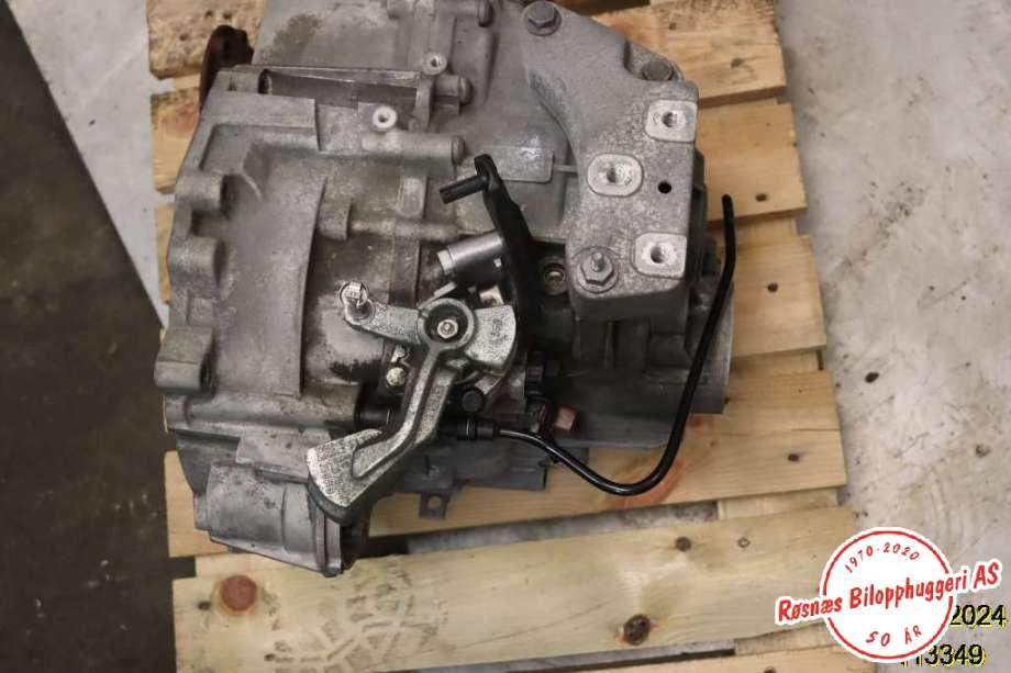 Girkasse manuell 6-trinn til VW Tiguan 2011-2016 (Type I, Fase 2)  (VOLKSWAGEN|0BB 300 043 C|)