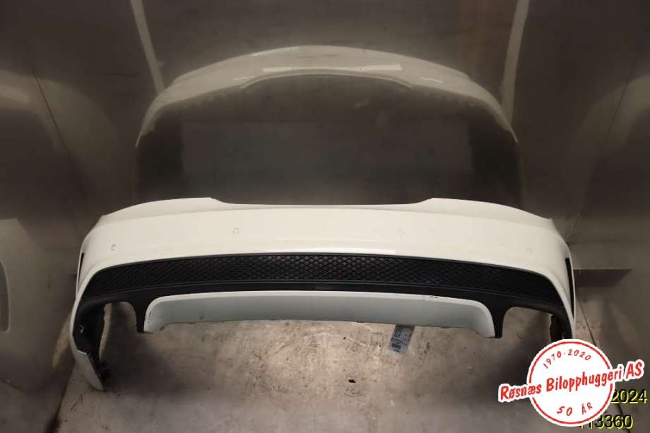 Støtfanger bak til Mercedes CLA, 2013-2019 (C117) (C117) (MERCEDES|A 117 880 50 40)