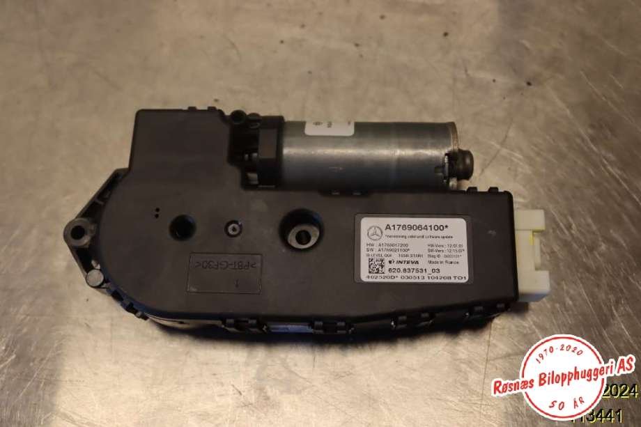 Takluke motor til Mercedes CLA 2013-2019 (C117) (C117) (MERCEDES|A 176 906 41 00|)