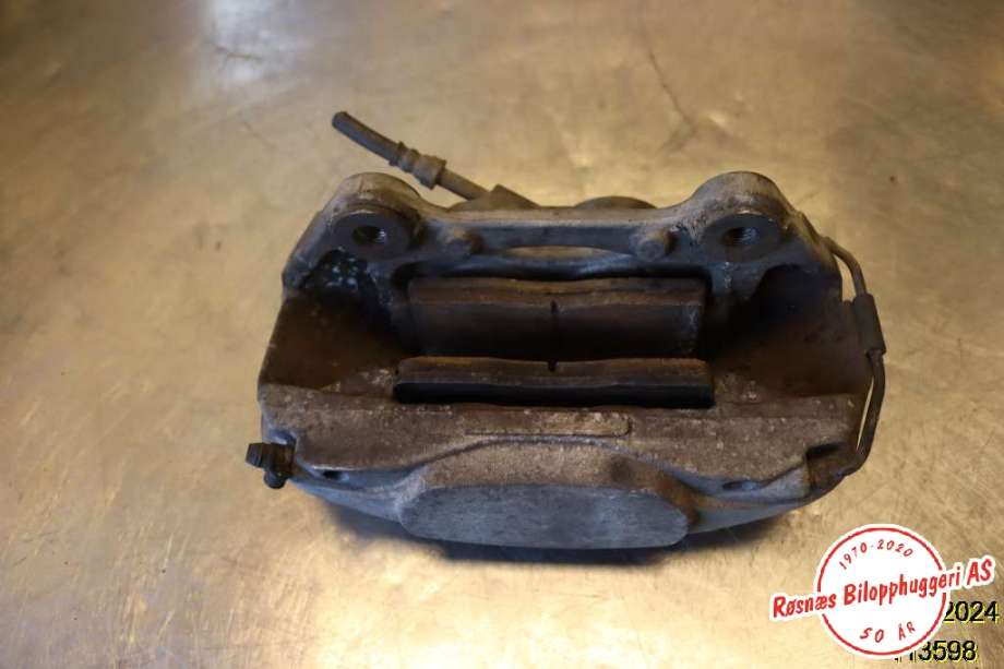 Bremsecaliper høyre foran til Audi A6 2014-2018 (Type IV, Fase 2) (C7) (C7) (AUDI|8R0 615 106 CJ|)