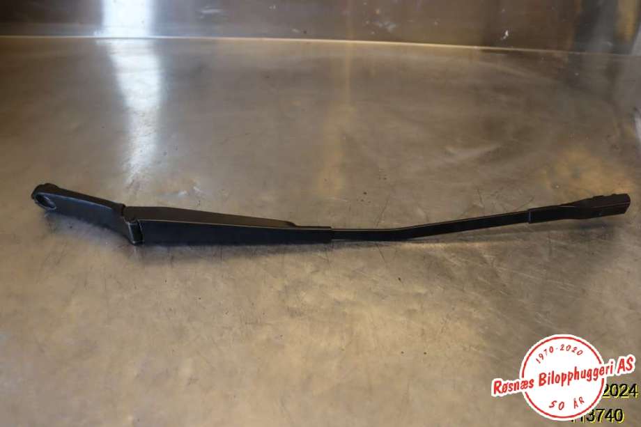 Viskerarmer frontrute til Audi A6 2014-2018 (Type IV, Fase 2) (C7) (C7) (AUDI|4G1 955 407 D|)
