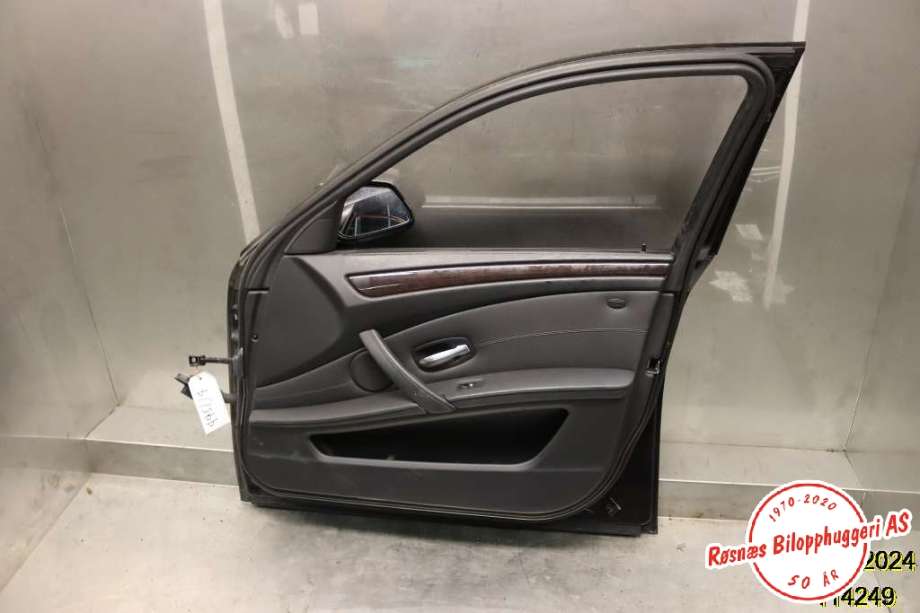 Dør høyre foran til BMW 5-Serie 2003-2010 (E60/E61) (E60/E61) (BMW|)