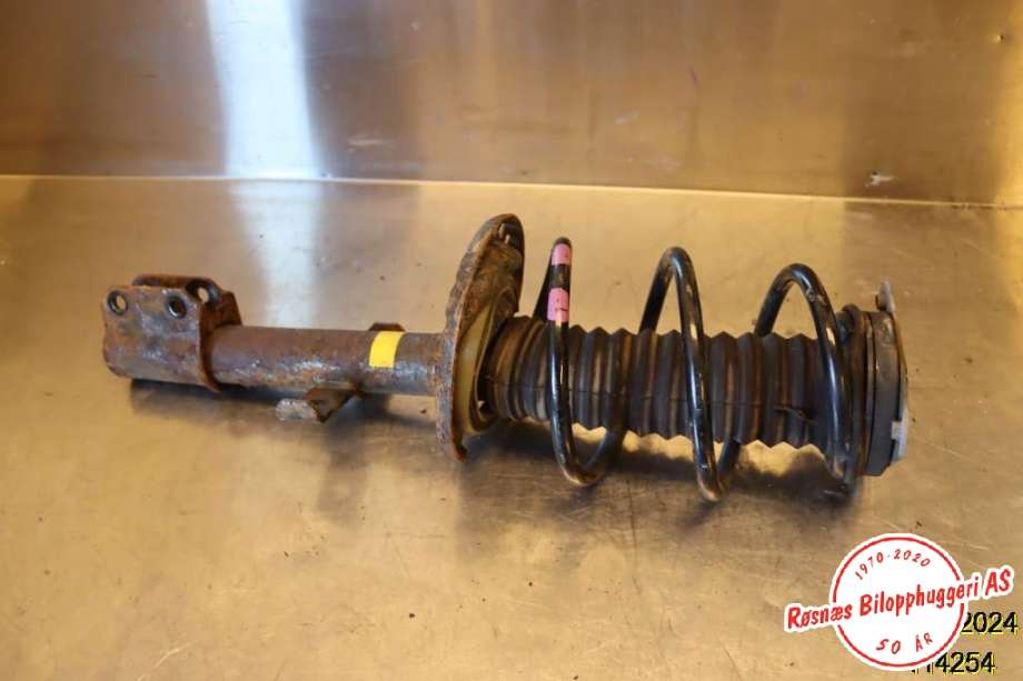 Fjærbein venstre foran til Renault Captur, 2013-2020 (Type I) (RENAULT|543020638R)