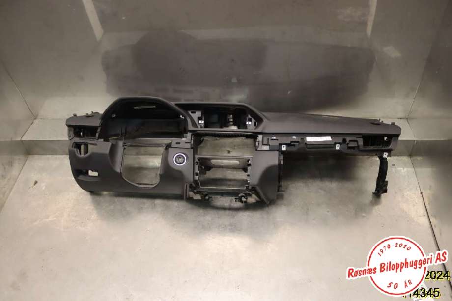 Dashbord til Mercedes E-Klasse, 2009-2013 (Fase 1) (W212) (W212) (MERCEDES|)