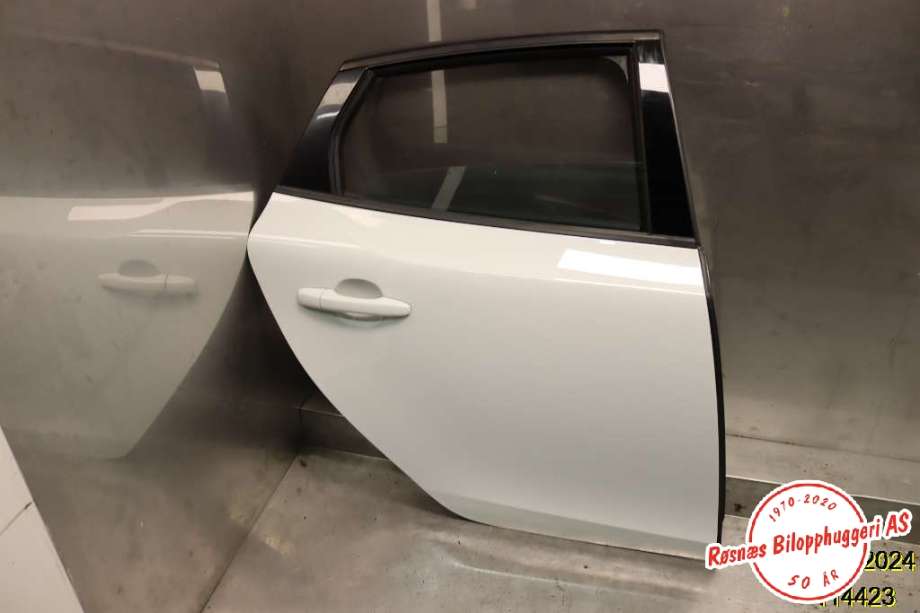 Dør høyre bak til Volvo V40, 2012-2019  (VOLVO|)