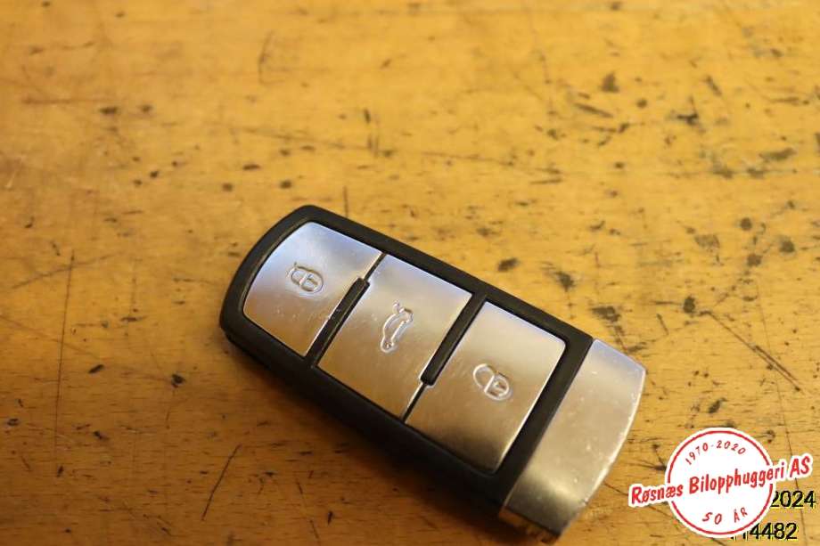Nøkkel til VW Passat 2005-2010 (B6) (B6) (VOLKSWAGEN|)
