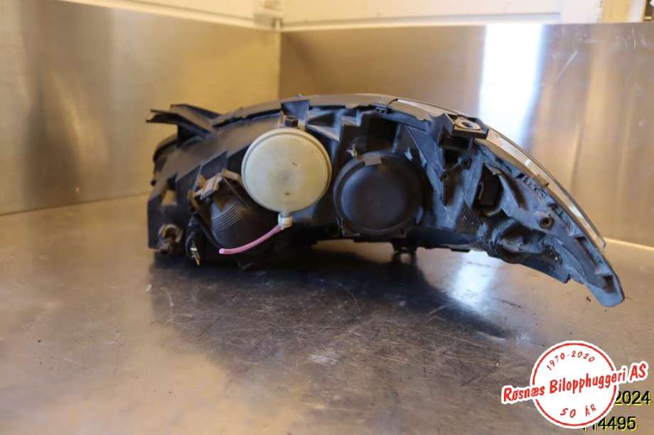 Frontlykt høyre halogen til Mercedes A-Klasse 2005-2012 (W169) (W169) (MERCEDES|A1698200661|)