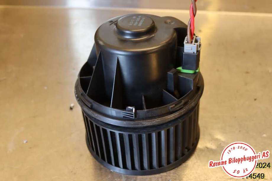Varmeapparat motor til Volvo V40, 2012-2019  (VOLVO|31369448)