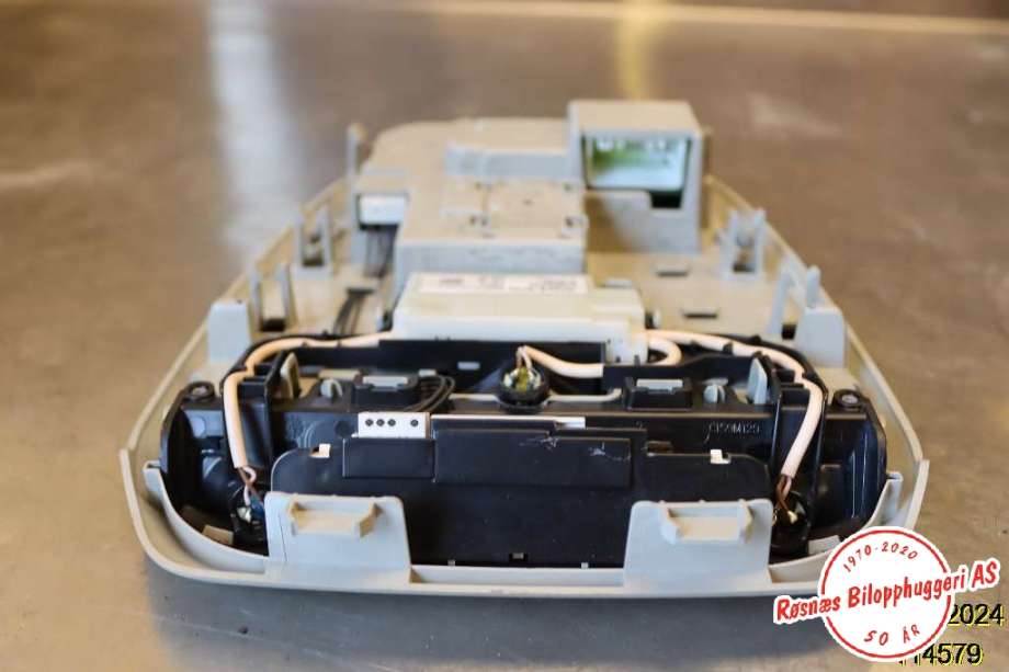 Taklyspanel til Volvo V40 2012-2019  (VOLVO|31348019|)