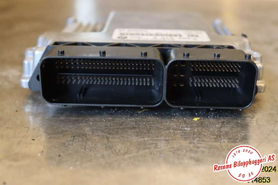 Styreenhet motor til BMW X1 2009-2015 (E84) (E84) (BMW|13 61 8 577 664|)