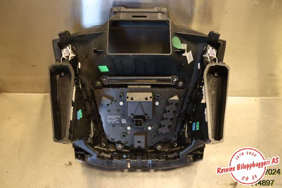 Bilstereo diverse til Ford Focus 2011-2014 (Type III, Fase 1)  (FORD|AM5T18K811CE|)