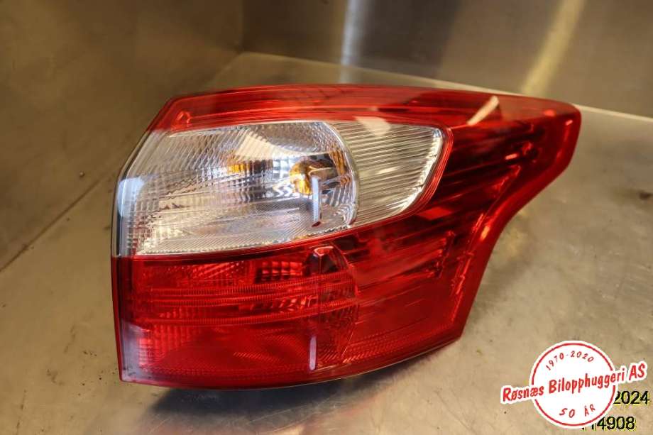 Baklykt høyre til Ford Focus, 2011-2014 (Type III, Fase 1)  (FORD|BM51-13404-HG)