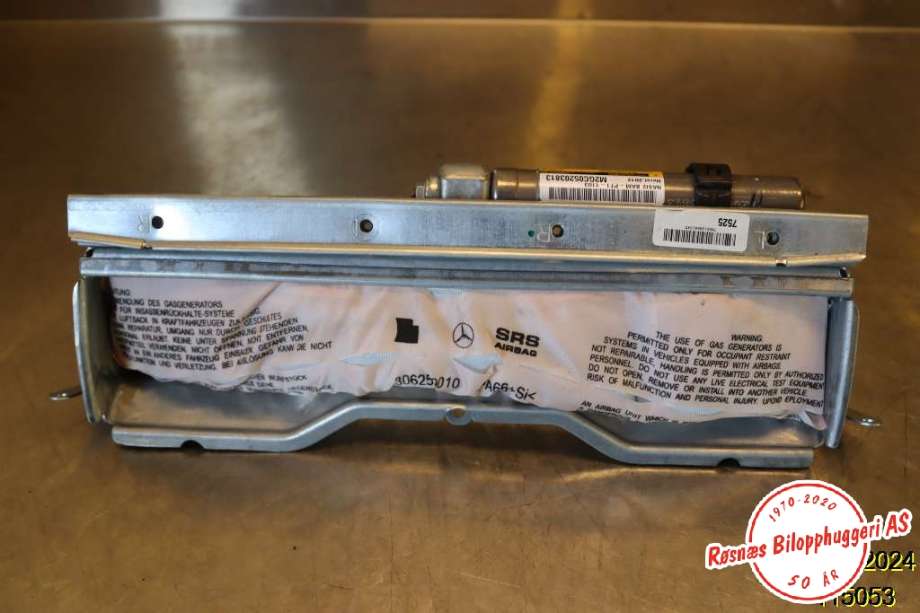Airbag kne til Mercedes C-Klasse, 2011-2014 (Fase 2) (W204) (W204) (MERCEDES|A 204 860 19 02)