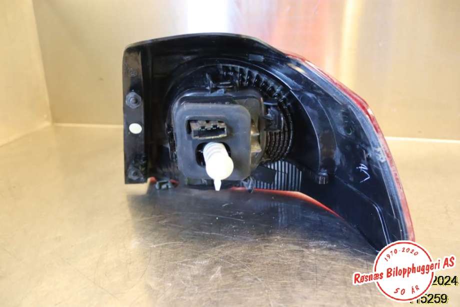 Baklykt venstre til VW Golf VI 2008-2012  (VOLKSWAGEN|5K0 945 095 N|)