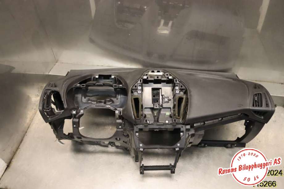Dashbord til Ford Transit Connect, 2013-2018 Type II, Fase 1  (FORD|)